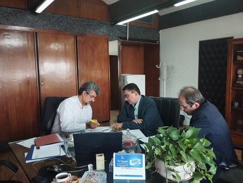 Dr. Raees Karami Visits the Center for Innovation and Convergent Technologies at the Tehran University of Medical Sciences  